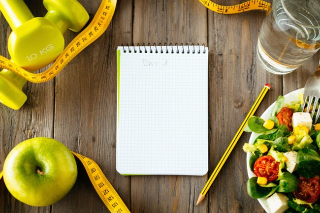 Berat Badan Naik Pasca Melahirkan? Ikuti Aturan Makan Ini Agar Cepat Langsing