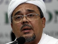 Seputar Biaya Hidup hingga Harga Sewa Rumah Habib Rizieq di Saudi