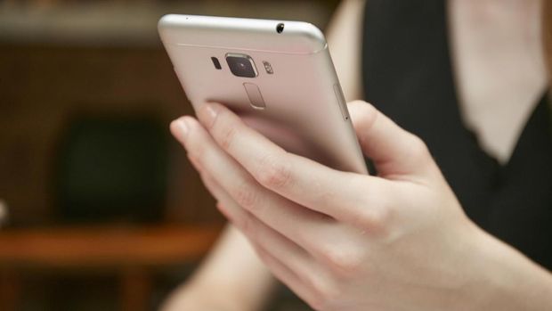 ZenFone 3 Laser Mulai Dijual, Harganya?