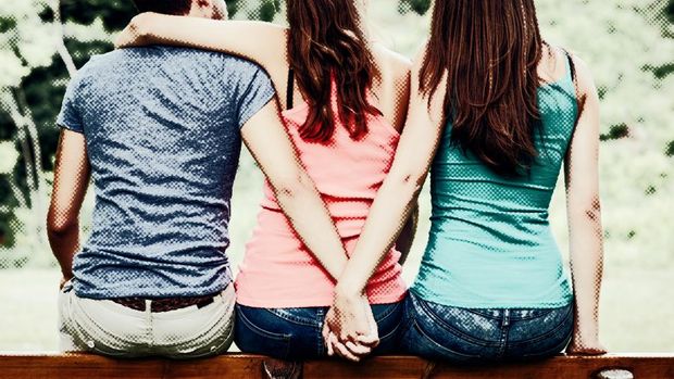 Angelina Sondakh Bantah Dinikahi Siri Brotoseno, Raffi Ganti Lamborghini Baru