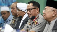 Hadir dalam konferensi pers ini Kapolri Jenderal Tito Karnavian, dan Ketum MUI Maruf Amin. Sebelum konferensi pers digelar, Kapolri dan GNPF MUI menggelar pertemuan yang difasilitasi oleh Maruf Amin.