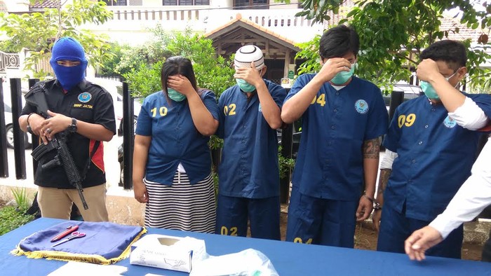 Jadi Kurir Sabu, Pasutri ini Mendekam di Penjara