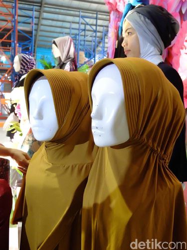 Zoya Rilis Bergo Sejuk, Jilbab Instan Berteknologi Tinggi untuk Sehari-hari