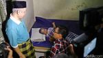 Djarot Sambangi Warga Petukangan