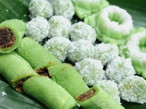 Tuutt, Putu Bambu Berbalut Kelapa yang Wangi Menggoda