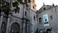 Gereja dengan arsitektur khas Spanyol itu memang dibangun dalam rangka pencarian kekayaan penjajah Spanyol sambil membuat misi untuk penyebaran agama Katolik di Filipina.