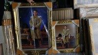 Hal tersebut dikarenakan Putra Mahkota Maha Vajiralongkorn akan diangkat menjadi raja menggantikan mendiang ayahnya Raja Bhumibol Adulyadej yang wafat pada 13 Oktober lalu. REUTERS/Jorge Silva.
