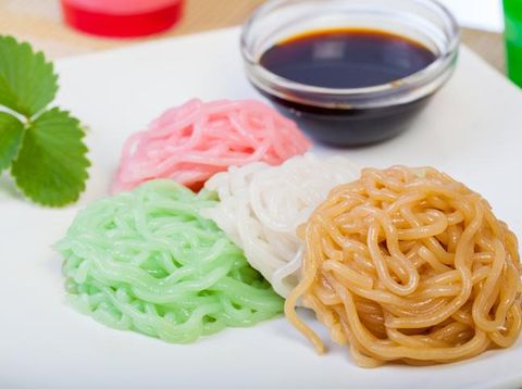 Kue Putu Mayang