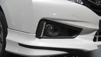 Bagian interiornya mulai dashbor seluruhnya berwarna hitam. Di model yang paling mahal bakal dilengkapi sunroof, jok kursi dari kulit, tombol start dan stop, hiburan dengan layar sentuh yang didukung oleh Apple Carplay dab Android Auto.