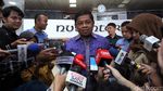 Sekjen Golkar Temui Ade Komarudin