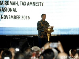 Tentang Raksasa Properti China yang Ambruk Bikin Jokowi Wanti-wanti Pengembang