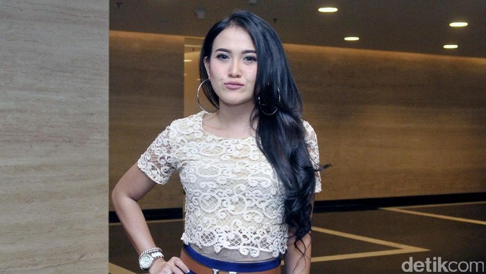 Meggy Diaz saat ditemui di kawasan Kebon Jeruk.