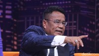 Hotman membicarakan kasus Mario Teguh dengan Kiswinar. Pool/Ismail/detikFoto.