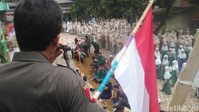 Ratusan Santri Doa untuk Kesatuan NKRI dan Terhindar Bencana