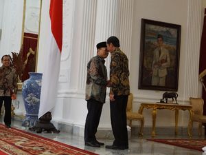 PAN Merapat, Pemerintahan Jokowi Kian Kuat