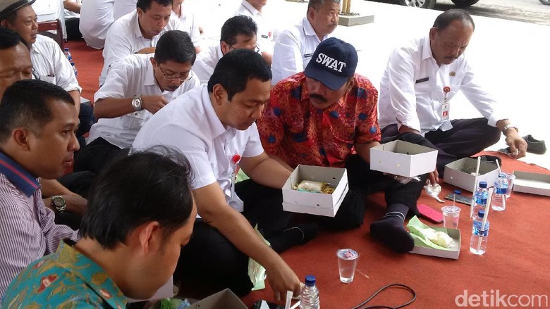 Cara Wali Kota Semarang Percantik Pasar Bunga di Semarang Cara Wali Kota Semarang Percantik Pasar Bunga di Semarang