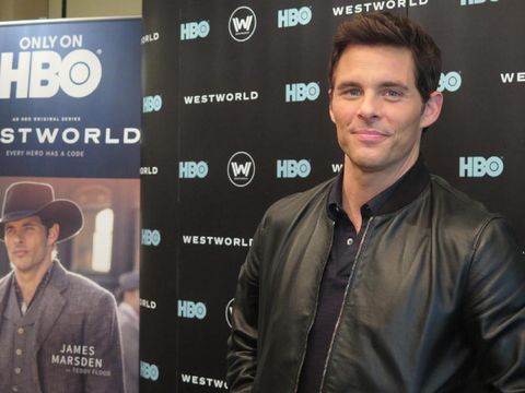 Perankan Teddy Flood, James Marsden Miliki Khayalan Menjadi Koboi