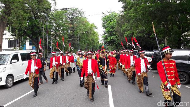 Pawai perdamaian di Solo.