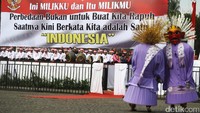 Ikon khas ibukota yakni Ondel-ondel juga terlihat menari-nari sepanjang acara.