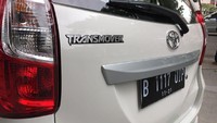 Di Jakarta Taksi Low MPV ini dibanderol mulai Rp 143.550.000 sementara di daerah bisa mencapai Rp 150.000.000 off the road.