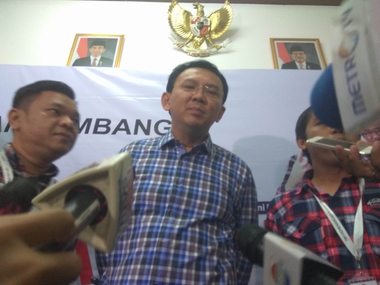 Ahok: Pengadilan Sampai Putusan Bisa Satu atau Dua Tahun Ahok: Pengadilan Sampai Putusan Bisa Satu atau Dua Tahun