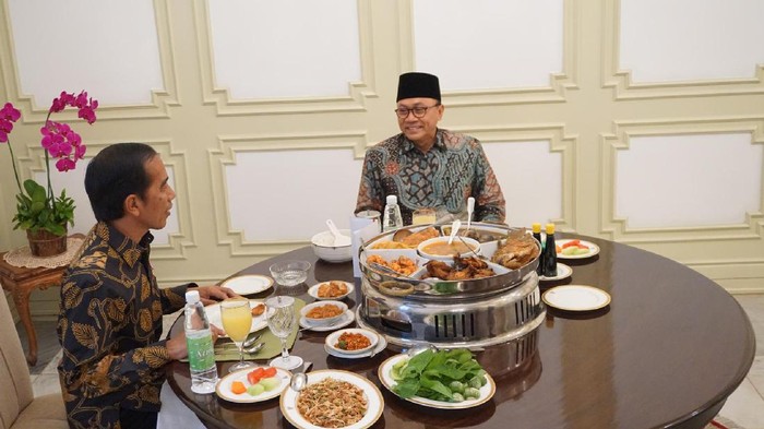 Jokowi: Konsolidasi Tak Cuma ke Parpol, tapi Juga ke Nelayan dan Buruh