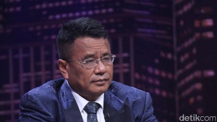Di Hitam Putih, Trans7, Kapten Tendean, Jakarta Selatan, Selasa (29/11/16)