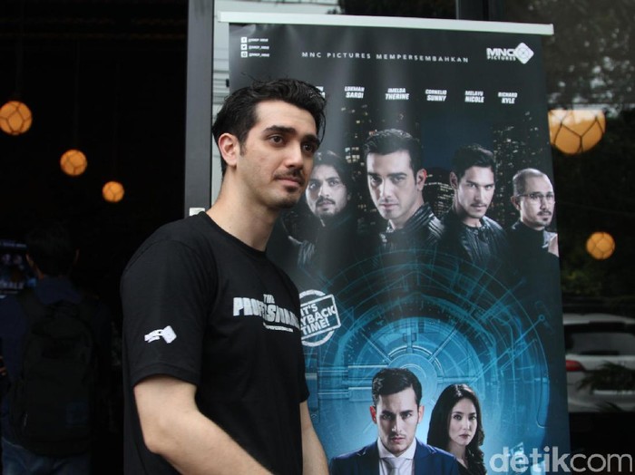 Cerita Fachri Albar Terjun dari Ketinggian saat Syuting