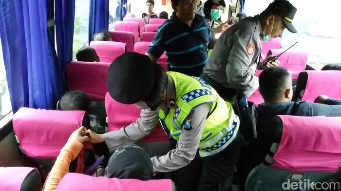 Polisi Mojokerto Antisipasi Pengiriman Bahan Peledak ke Aksi 2 Desember