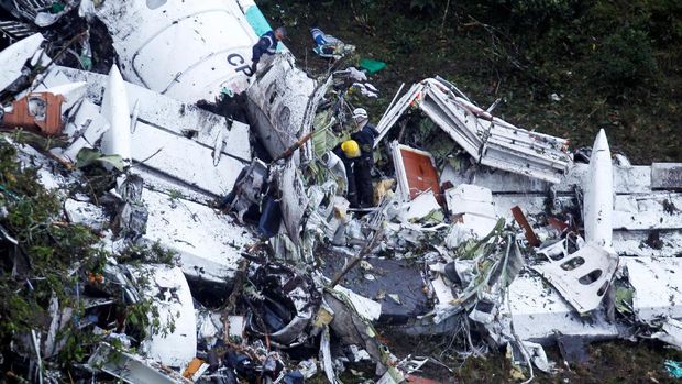 Pesawat Jatuh di Kolombia Juga Tewaskan 20 Wartawan Brasil