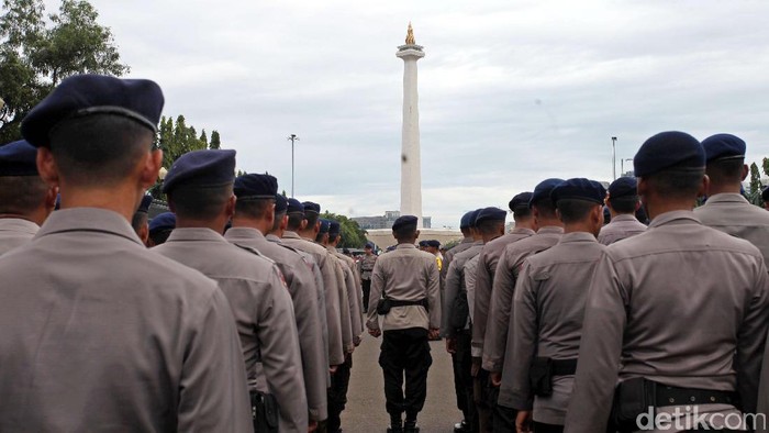Rem Jumlah Personel Baru, Kapolri: Agar Anggaran Gaji Tak Meledak