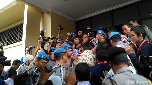 Ahok di Mabes Polri, Kamis (1/12/2016)