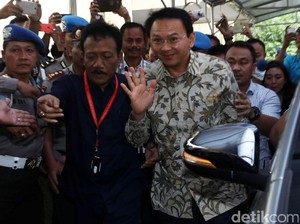 5 Pertimbangan Kejagung Tidak Menahan Ahok