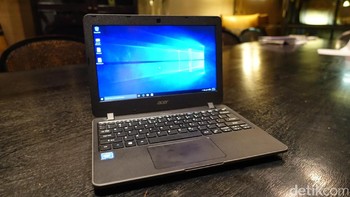 Sementara keyboardnya memiliki fungsi spill-resistant yang dapat melindungi papan ketik dari tumpahan air. Foto: Adi Fida Rachman/detikINET