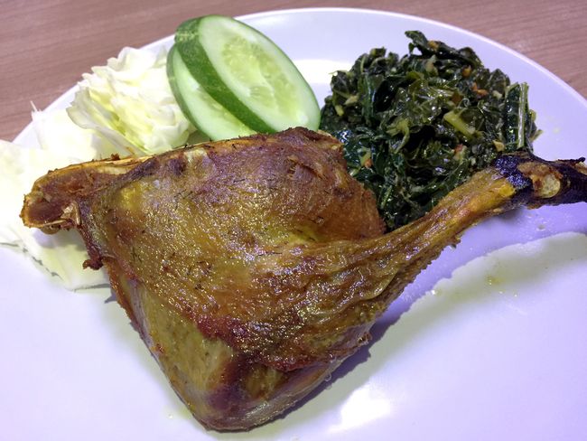 Ayam Goreng Barokah: Aduh Nikmatnya! Bebek Goreng Dicocol 