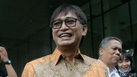 Choel Mallarangeng usai diperiksa penyidik KPK.