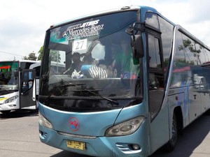 44 Bus dan 41 Mobil Pribadi Antar Massa Aksi Damai 2 Desember dari Solo
