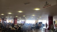 Flight Catering berada di lantai 7, paling atas. Di sini tempatnya calon pramugari menyantap sarapan dan makan siang (Afif/detikTravel)