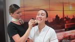 Potret Kelas Make Up Pramugari Emirates