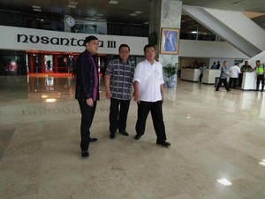 Sehari Jadi Ketua DPR Lagi, Novanto Ditemui Agung Laksono
