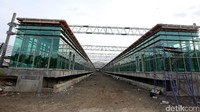 Stasiun juga sudah berdiri.