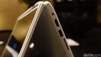 Mengusung layar sentuh berukuran 11,6 inch. Foto: Adi Fida Rachman/detikINET