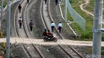Rel dan Stasiun Kereta Bandara Mulai Terlihat