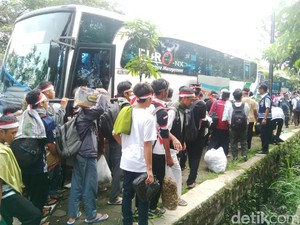 10 Bus Angkut Sisa Massa GNPF MUI Jabar ke Jakarta