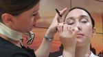 Potret Kelas Make Up Pramugari Emirates