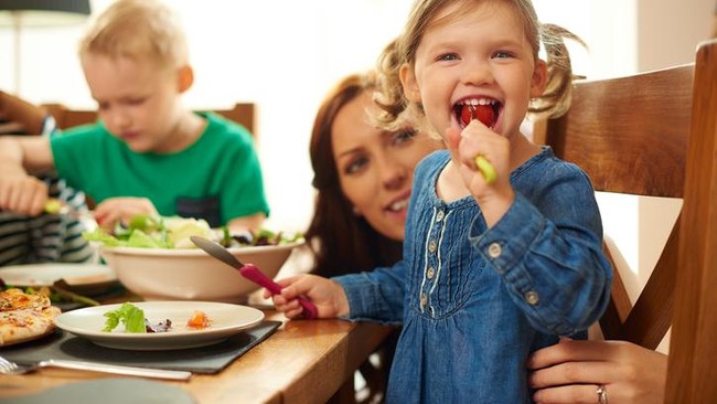 Agar Terbiasa Makan Sayur, Ini 4 Trik yang Bisa Dilakukan