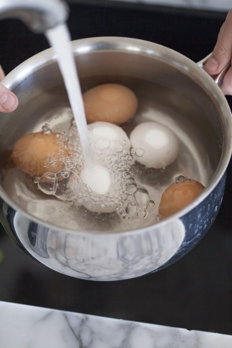tips merebus telur