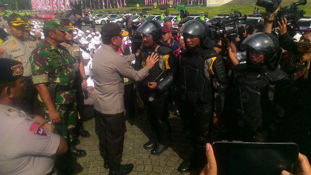 Pangdam Jaya dan Kapolda Metro Cek Pasukan untuk Kawal Aksi 2 Desember 