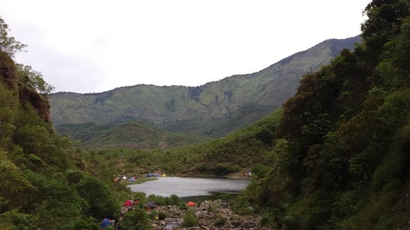 Danau di kaki Gunung Bawakaraeng