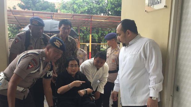 Polisi Periksa Rachmawati Seokarnoputri di Mako Brimob